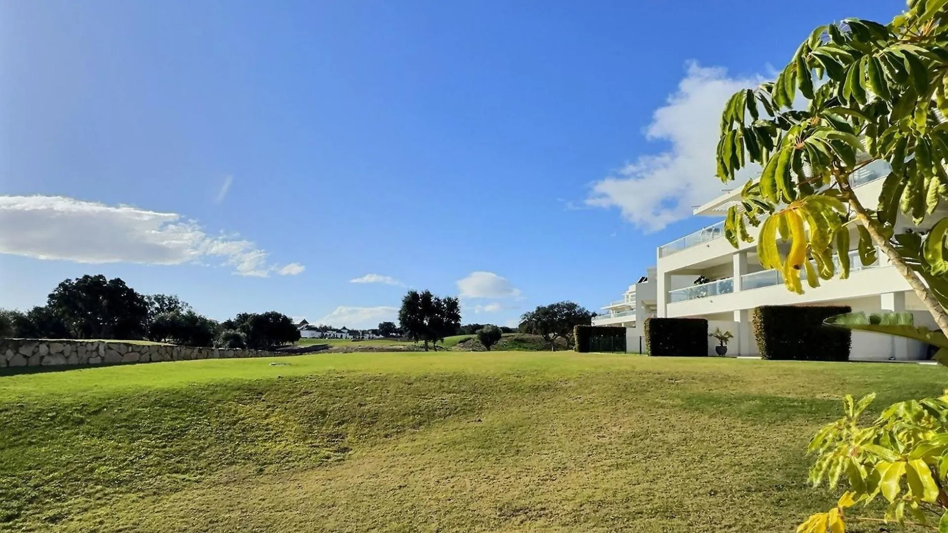 Your Perfect Escape In San Roque Club Resort Alcaidesa 0*,